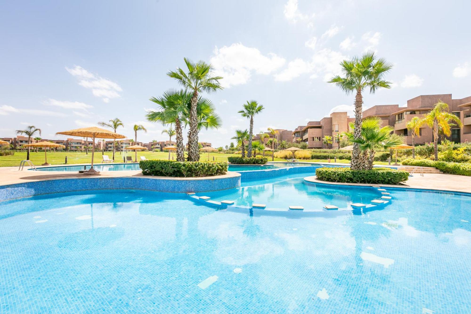 Perle Rare A Prestigia - Vue Sur Golf Appartement
